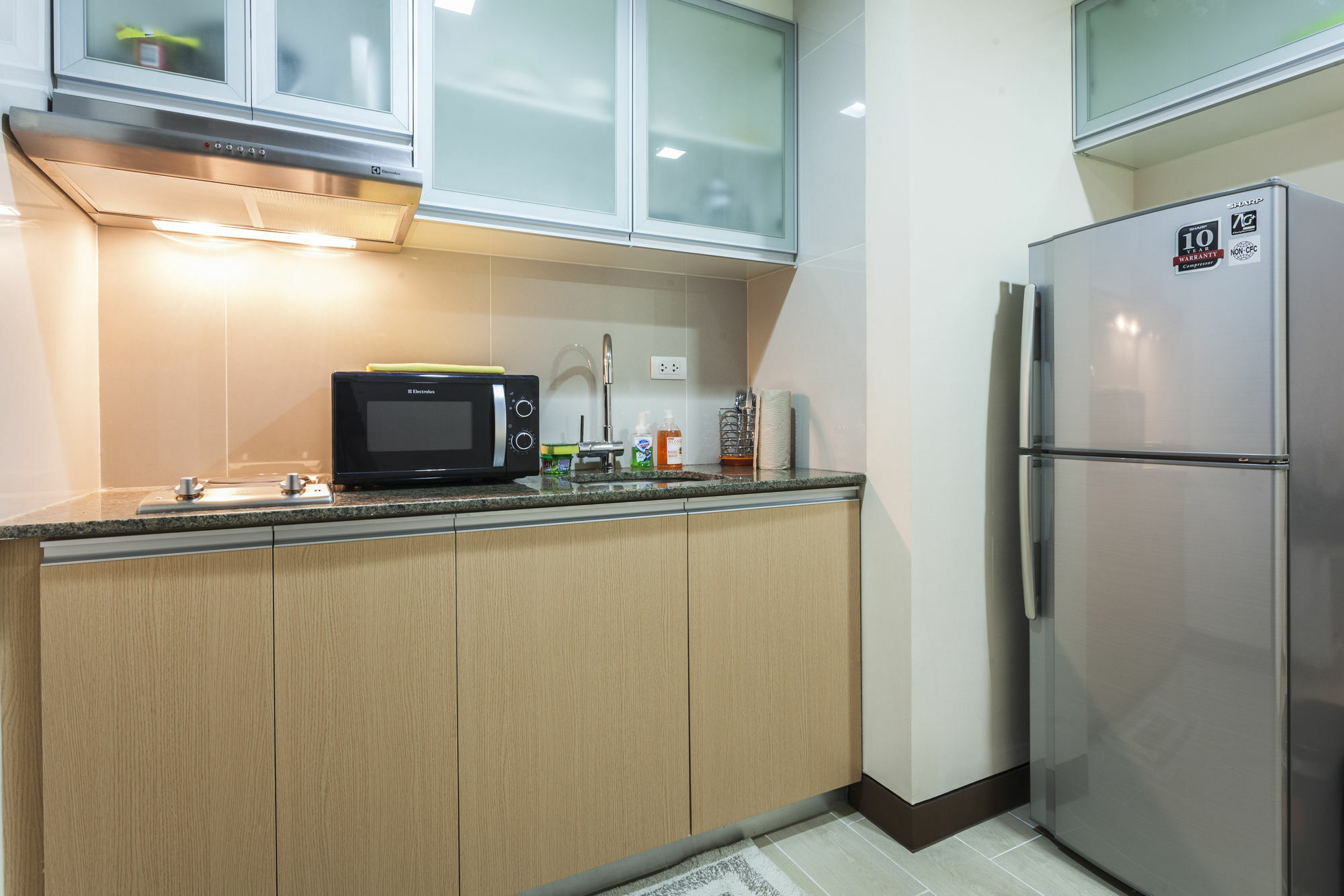 Csuites At Two Central Residences Makati City Екстер'єр фото